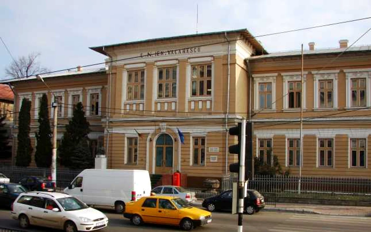 colegiul ienachita vacarescu