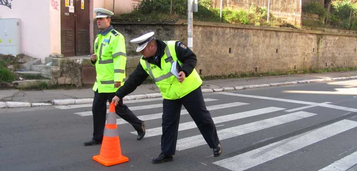 Femeia a fost lovită chiar pe trecerea de pietoni