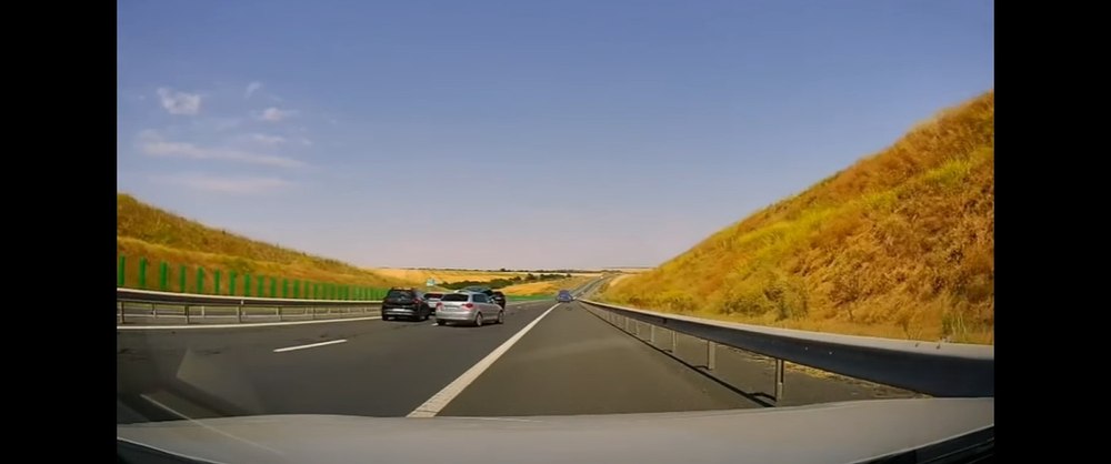Momentul în care cele șase autovehicule s-au ciocnit pe Autostrada Soarelui