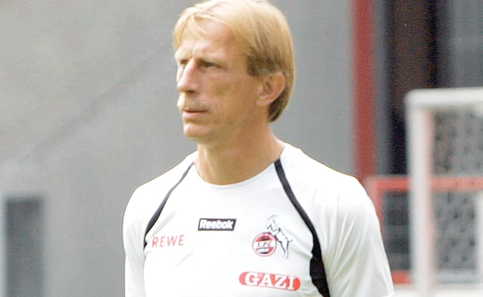 
    Cristoph Daum va veni în România pentru a-şi resuscita o carieră aflată în declinFoto: AP  