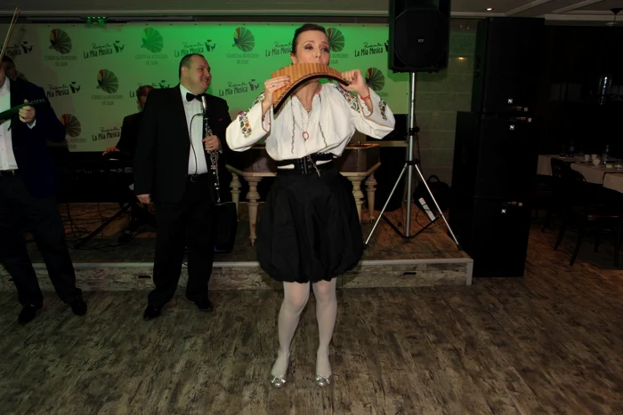 Nico și-a exersat talentul la vioarăFoto Roberto Sălceanu