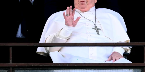 papa francisc foto x jpg