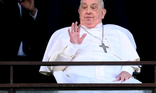 papa francisc foto x jpg