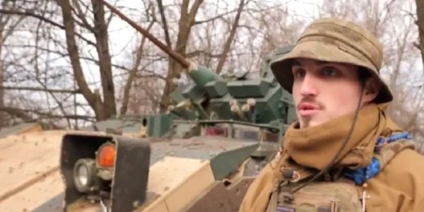 Oleksandr, soldat ucrainean și operator al vehiculelor blindate Bradley  Foto Captură video X jpg