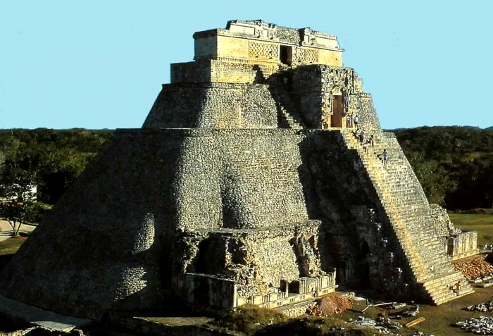 7 UXMAL jpg jpeg