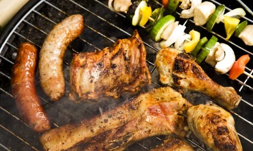 1 ce poti pati daca gratarul pe care prepari carnea este murdar qjbs jpg jpeg