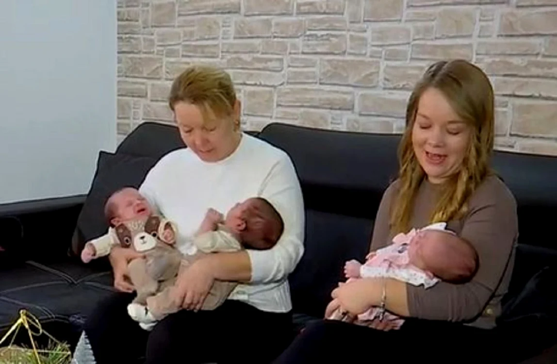 Cele două femei au în grijă acum șapte copii  FOTO Captură video Observator