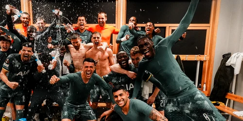 tottenham europa league fb jpg