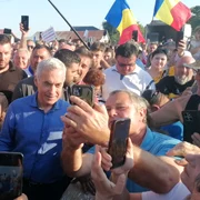 calin georgescu in targ la osica de sus, olt, 21 iunie 2026 foto alina mitran (8) jpeg