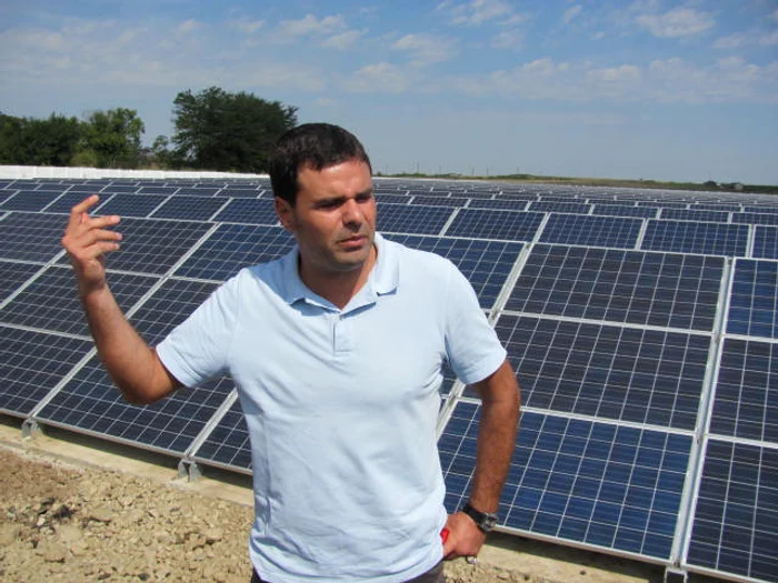 Lucian Perescu, omul care a pus pe picioare afecerea cu panourile fotovoltaice