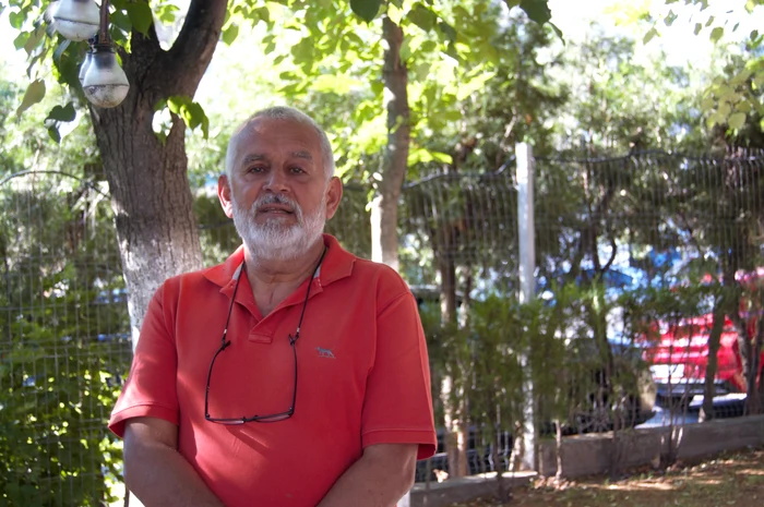 Vasile Gămălan vine o dată pe an în România FOTO MI