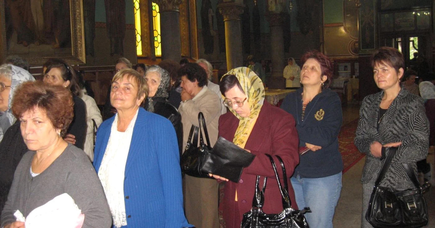Enoriaşii ascultă sfaturile poliţiştilor 