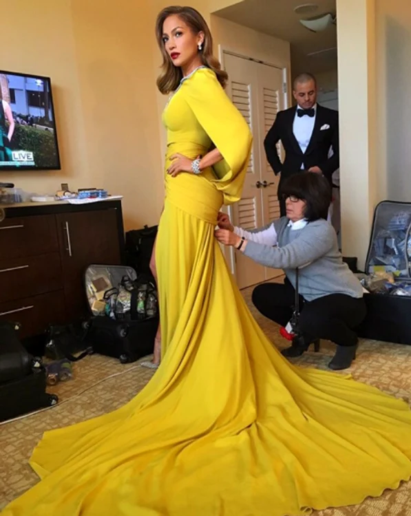 J Lo png