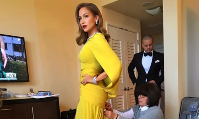 J Lo png