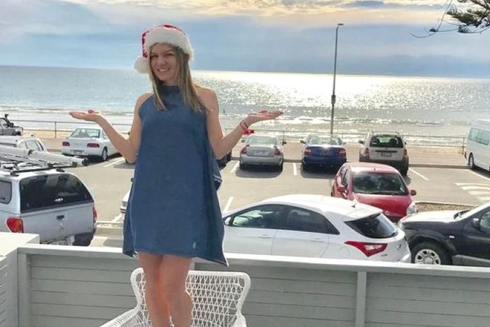 Simona Halep a făcut Crăciunul 2016 pentru prima dată pe plajă, în Adelaide (FOTO: Instagram)