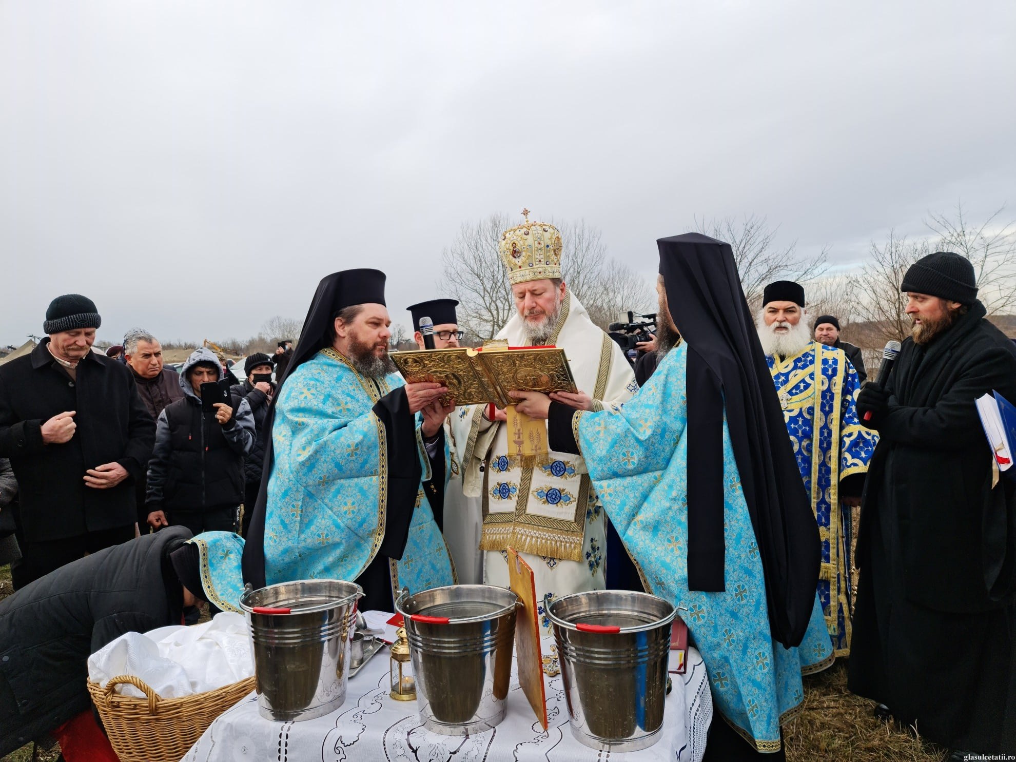 Câte zile nu ai voie să speli după Bobotează. Este ziua în care se sfințesc toate apele