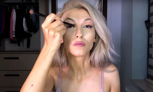 Andreea Balan machiaj jpeg