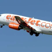 Avion al companiei EasyJet FOTO thedrum.com