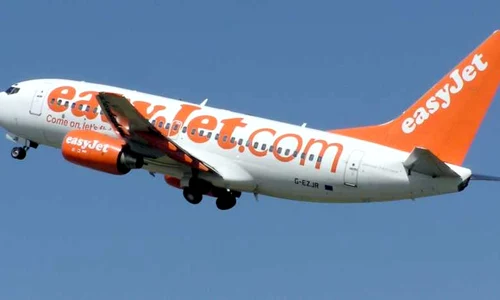 Avion al companiei EasyJet FOTO thedrum.com