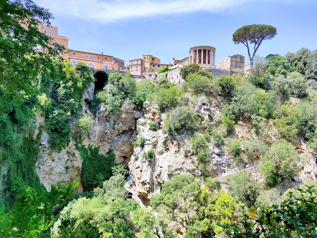 tivoli 4 jpg
