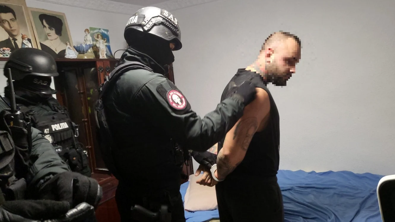 Tânărul a fost ridicat de mascaţi foto: IPJ Constanţa