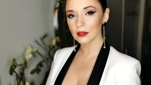 2 andreea marin 1 1280x720 jpg jpeg