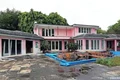 casa parasita jpeg