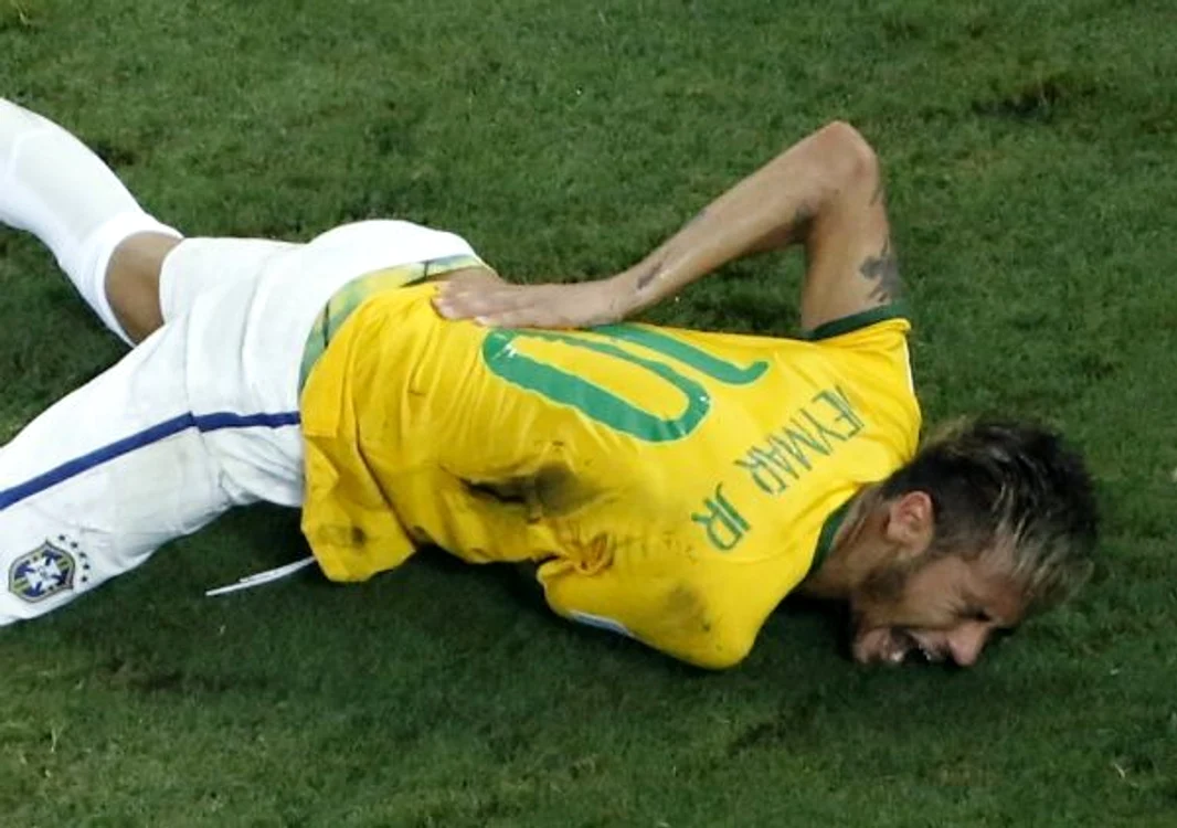 Momentul in care Neymar a fost lovit de ZunigaReuters