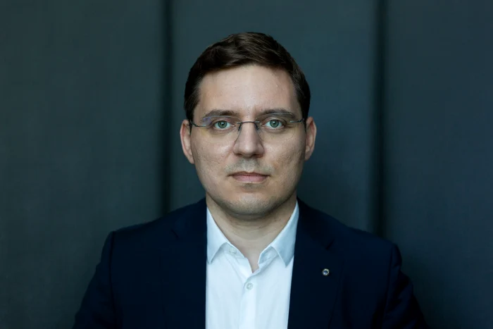 Victor Negrescu: „Disputele politice nu alimentează decât extremismul”