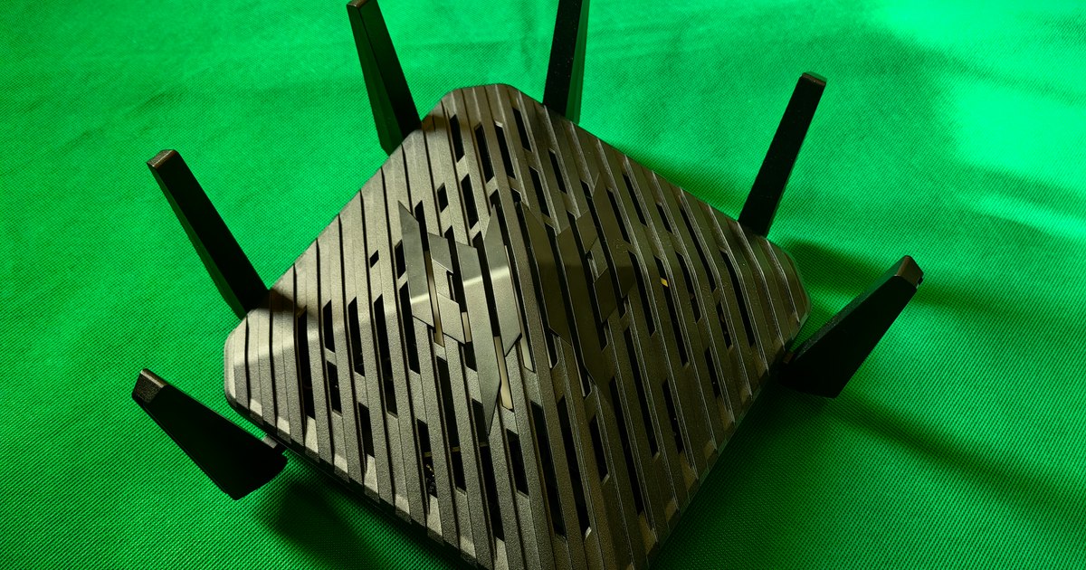 Acer Predator Connect W6, router Wi-Fi 6E cu setări speciale de gaming ...