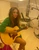 shakira in studio cu chitara jpeg