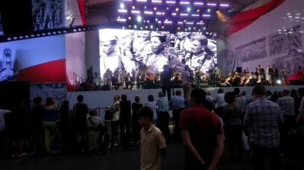 Lecție de propagandă Cum au fost folosiți C Brâncuși, C Porumbescu și Maria Tănase la concertul antiromânesc din 24 august Reportaj din Chișinău jpeg