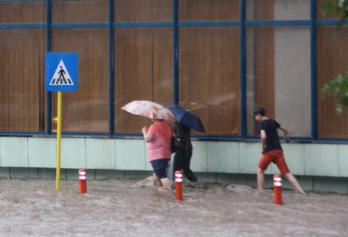 inundaţie, ploaie, furtună