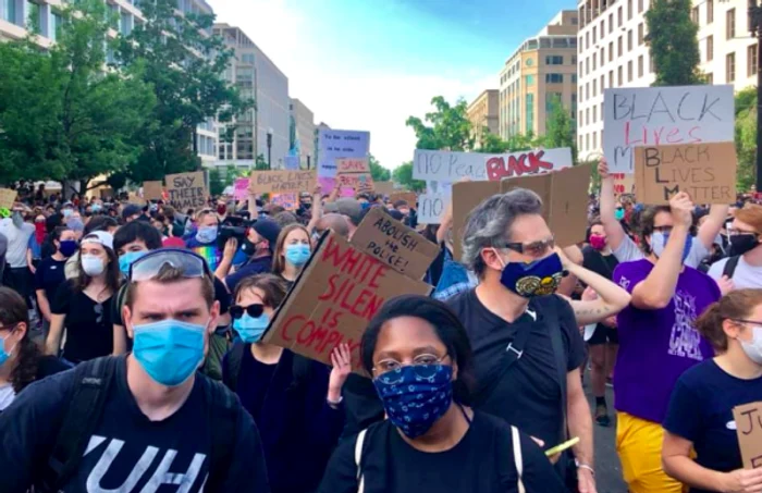 Protest antirasist la Washington DC FOTO Bogdan Banu