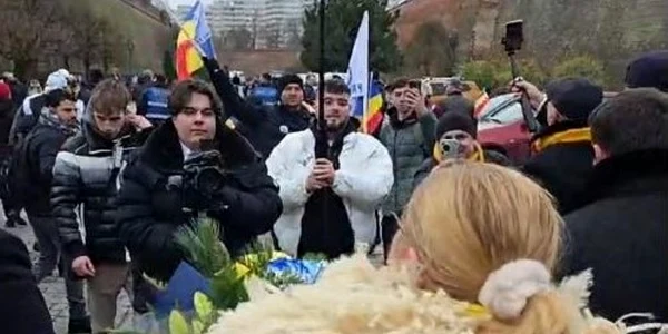 Diana Şoşoacă Alba Iulia captura Fecebook Diana Şoşoacă jpg
