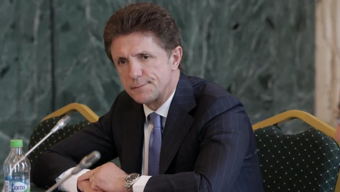 Gică Popescu reușește doar în afacerile sigure. Când apare cel mai mic risc, dă greș