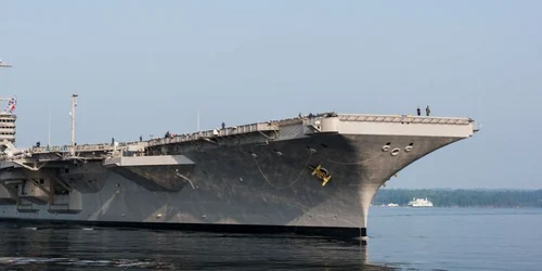 Portavionul USS John C. Stennis FOTO US Navy