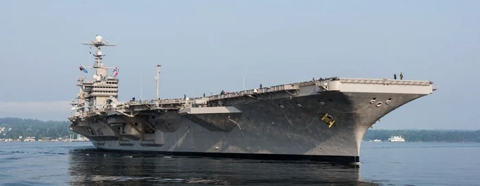 Portavionul USS John C. Stennis FOTO US Navy