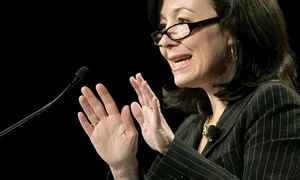 Directorul Oracle, Safra Catz, a venit în România jpeg