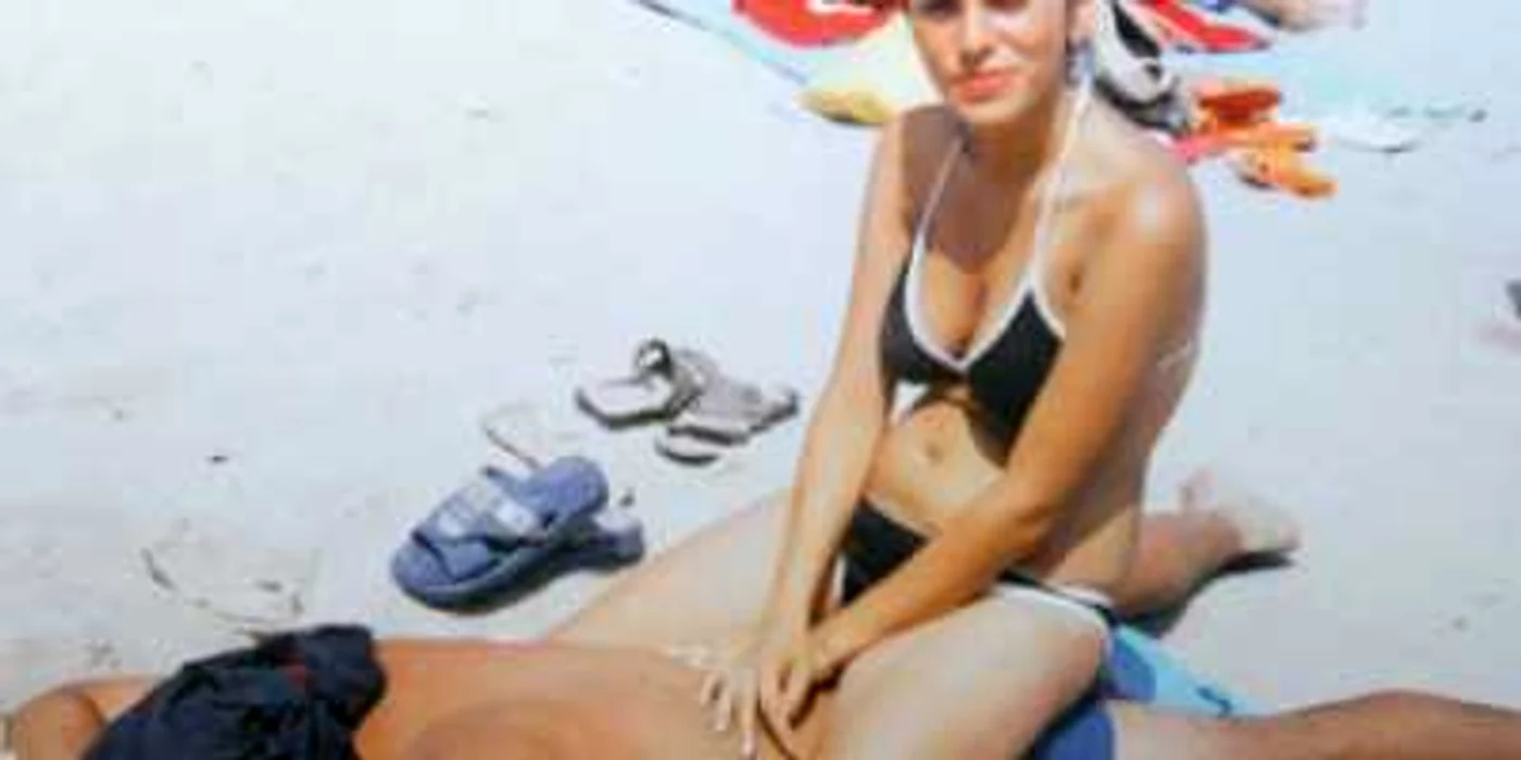 În satul prostituatei favorite a lui Berlusconi, Ioana Vişan