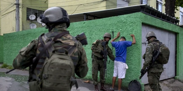 Armata - militari Brazilia FOTO AFP 