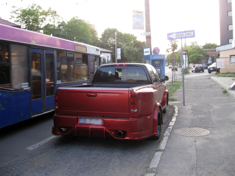 Dodge RAM BFT pe străzile din Iaşi