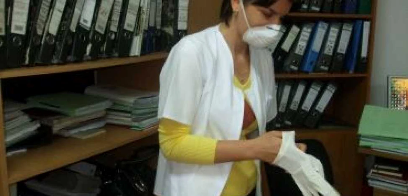 Râmnicu Vâlcea: Pacienta cu gripă porcină este internată la Spitalul Judeţean