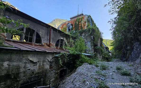 Băile Herculane  Foto Daniel Guță  ADEVĂRUL (50) jpg