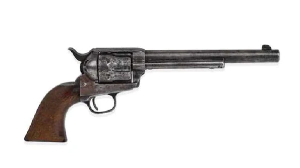 Pistolul cu care a fost ucis celebrul bandit Billy The Kid a fost vândut la licitaţie Cu ce preţ record a fost vândută arma? jpeg