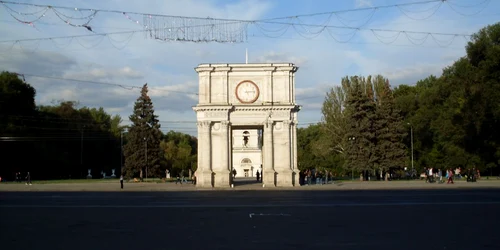 Piesa „Orașul meu“ a devenit imn al capitalei Republicii Moldova în iunie 1998