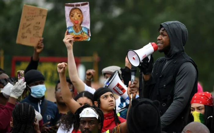 John Boyega la protestul de la Londra FOTO EPA EFE