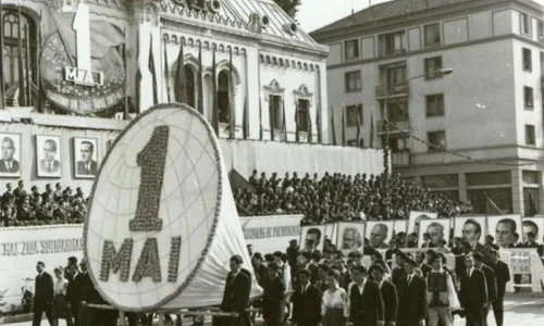 1 Mai Muncitoresc   istoria umilinţei unui popor jpeg