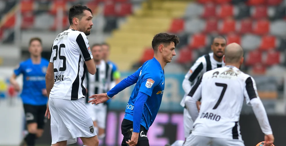 Astra, una dintre echipele redutabile ale României. Acum se chinunie în mocirlă. Sport Pictures 