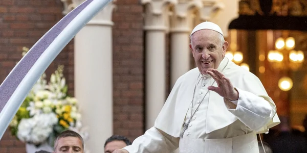 papa francis bucuresti catedrala sfantul iosif foto inquam photos / liviu florin albei